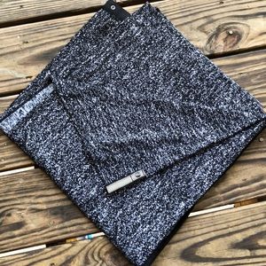 Lululemon Vinyasa Scarf